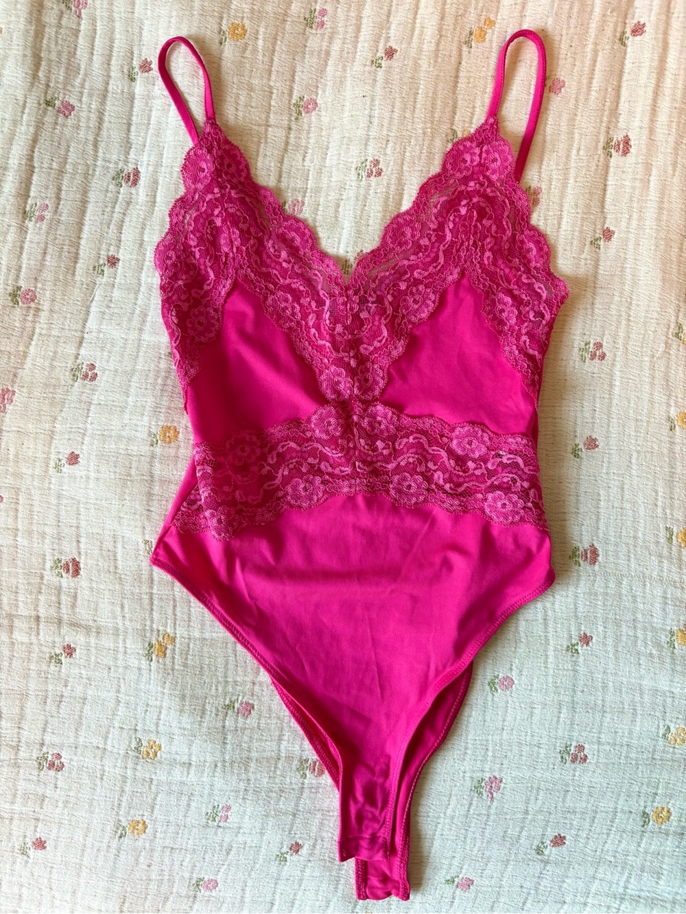 NWOT Zara Fuchsia Hot Pink Lace Trim Spaghetti Strap Bodysuit